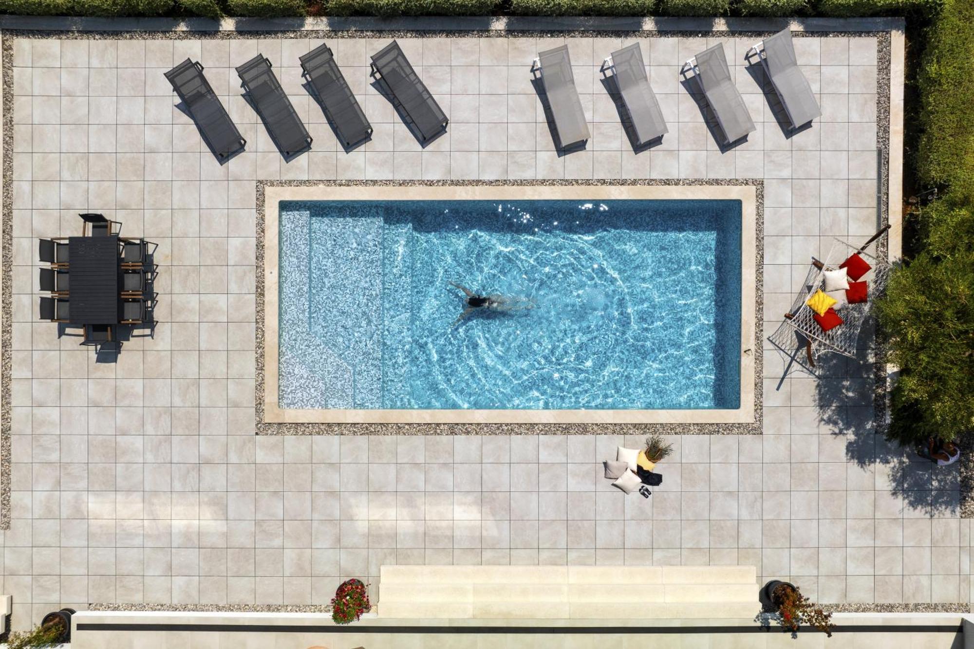 Martincic Residence - 5 Stars Luxury With Pool Heating On 4000M2 Rakalj المظهر الخارجي الصورة